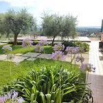 View & Free Parking