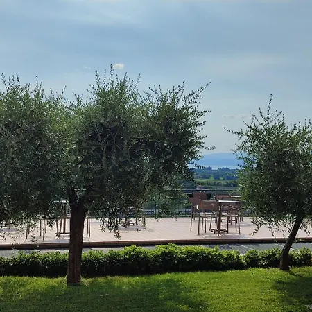 View & Free Parking Pastrengo