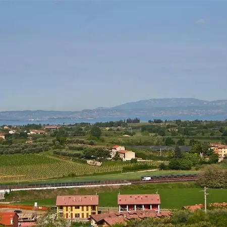 Apartment Nice Lake View & Free Parking Pastrengo