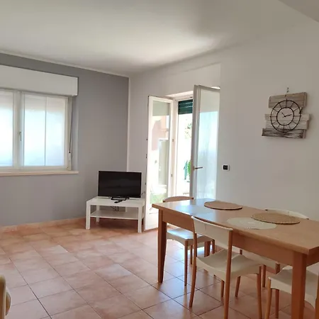 Apartment View & Free Parking Pastrengo